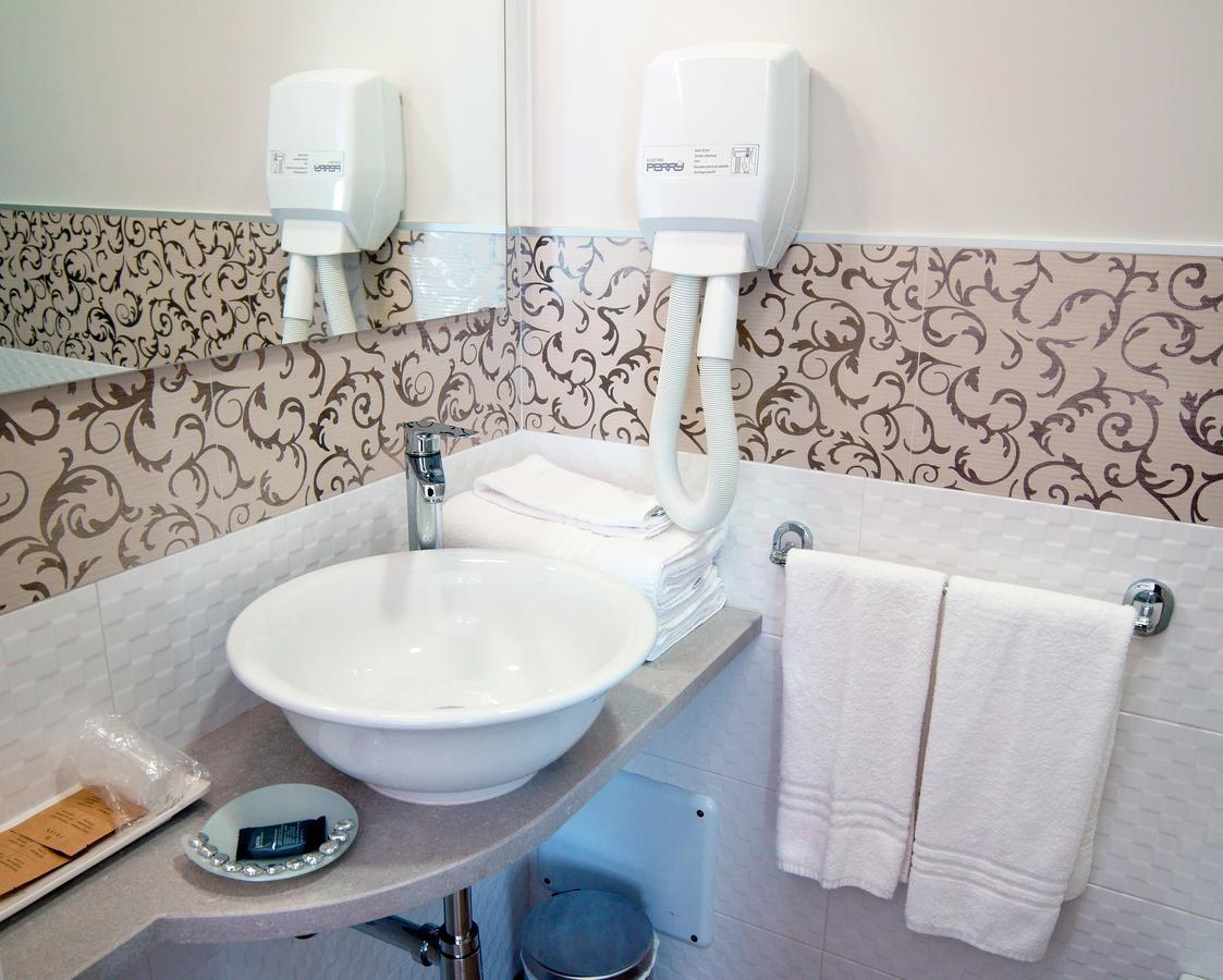 B&B San Trifone Adelfia 外观 照片