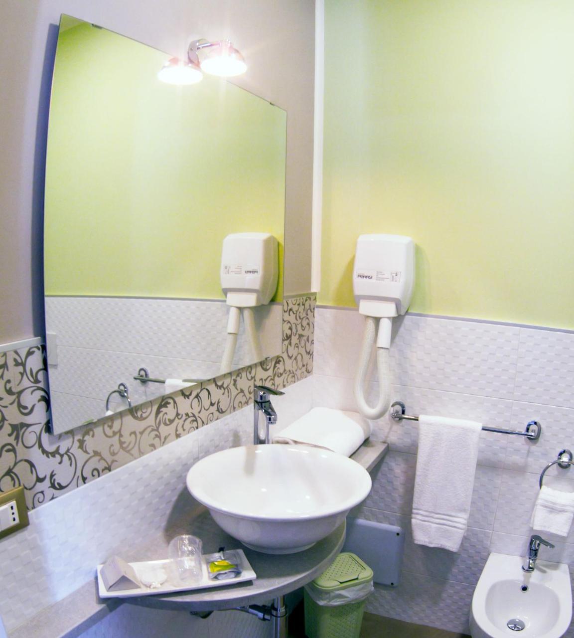 B&B San Trifone Adelfia 外观 照片